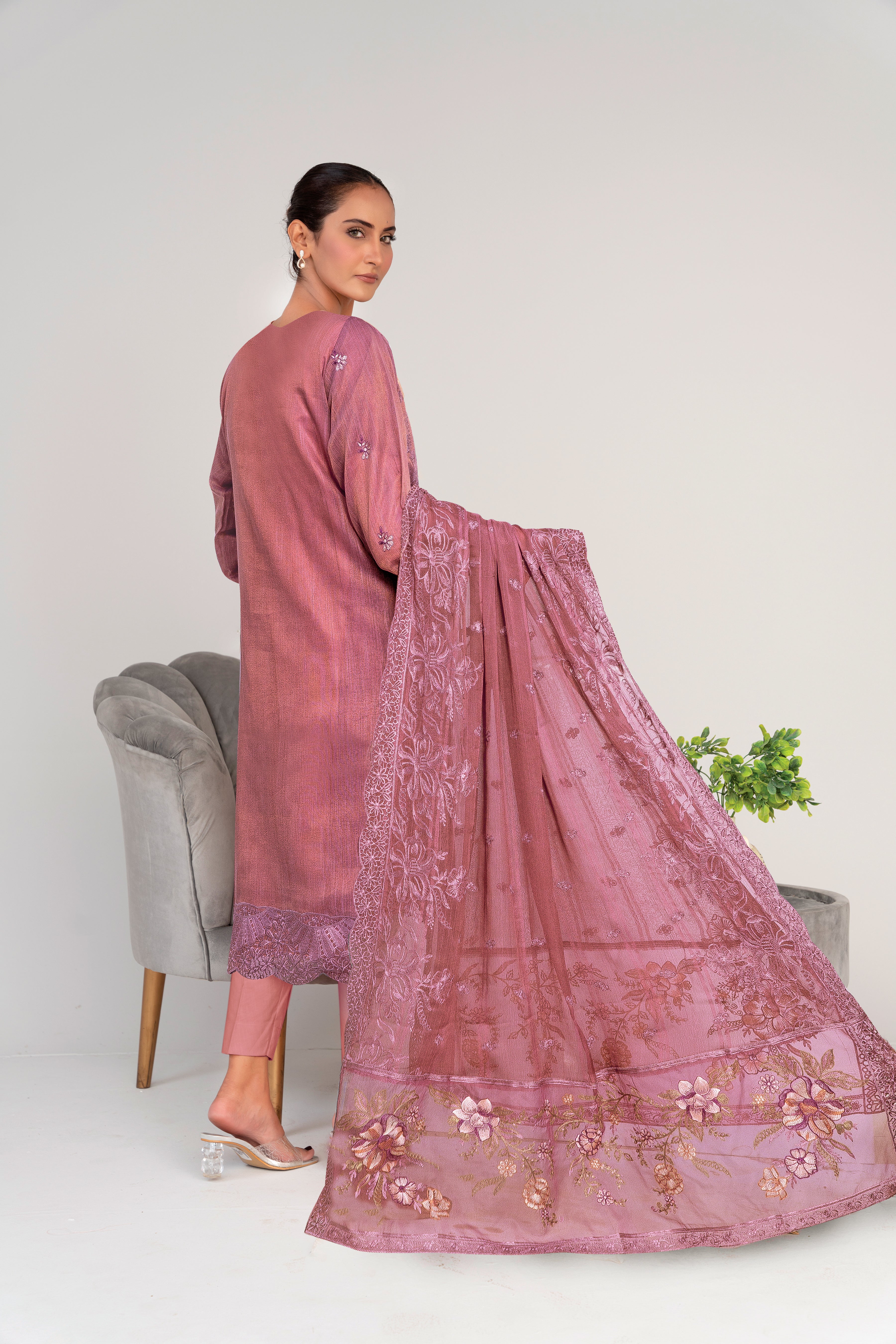 3 Piece Chiffon Suit-Embroidered (Unstitched)