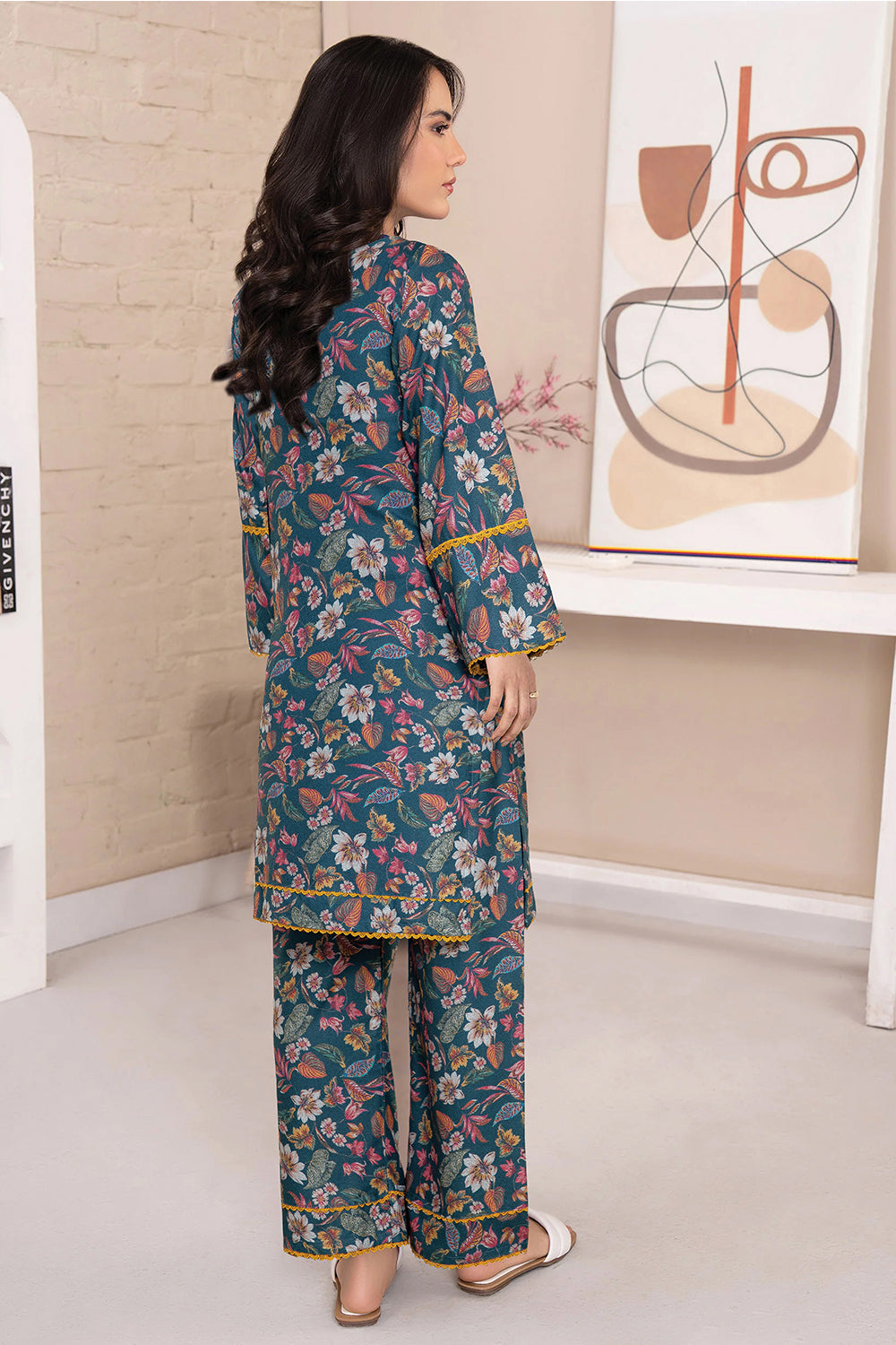 2 Piece Dhanak Suit-Printed (Pret)