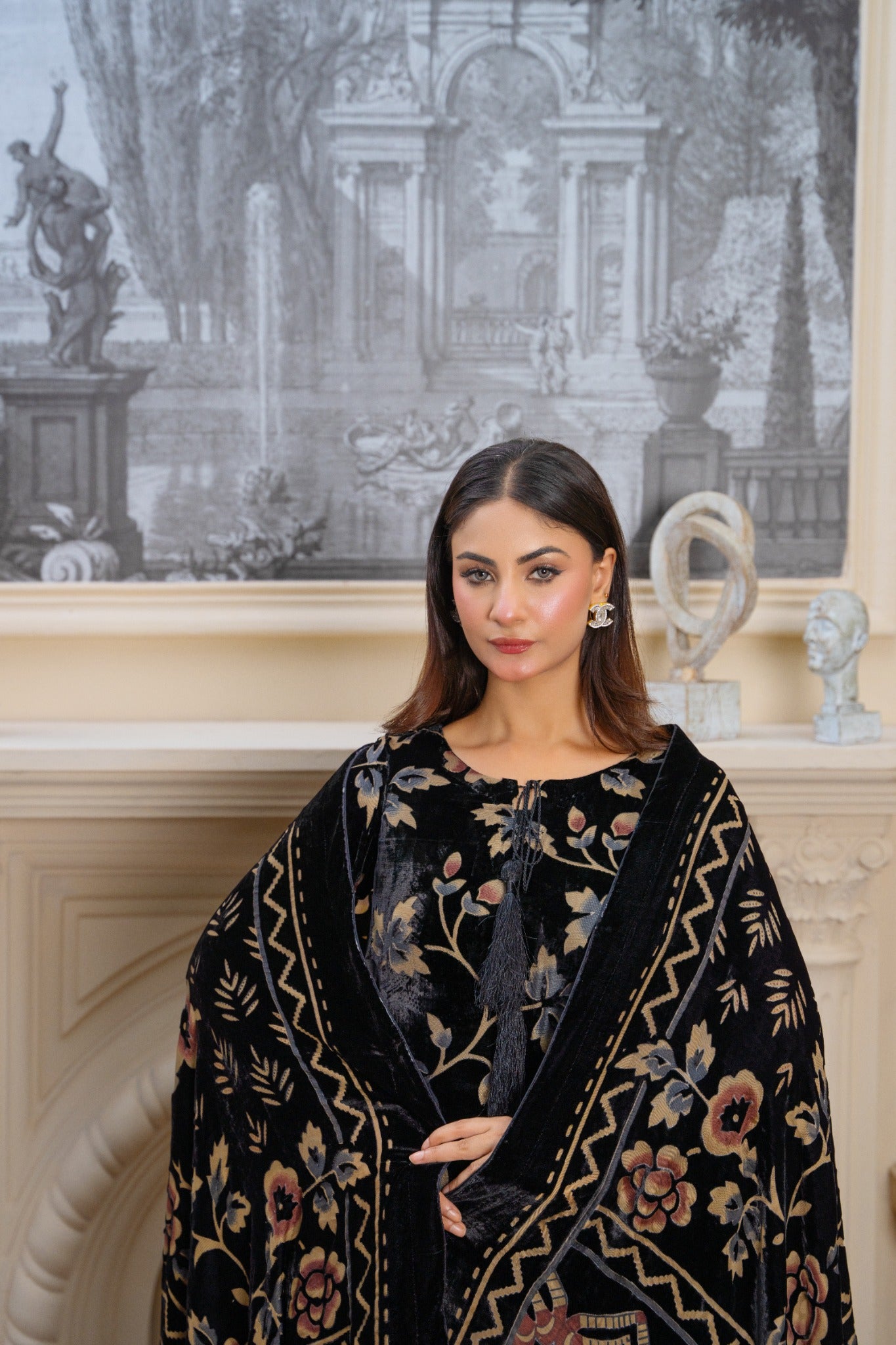 Midnight Floral Palachi